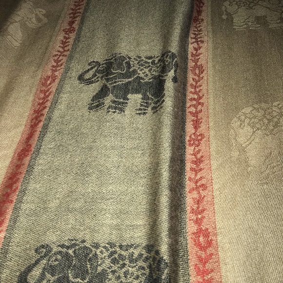 Beautiful Pashmina scarf 100% pashmina! - Picture 3 of 5